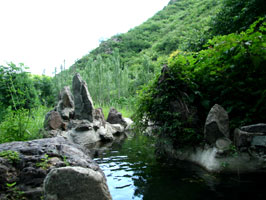 黄龙潭